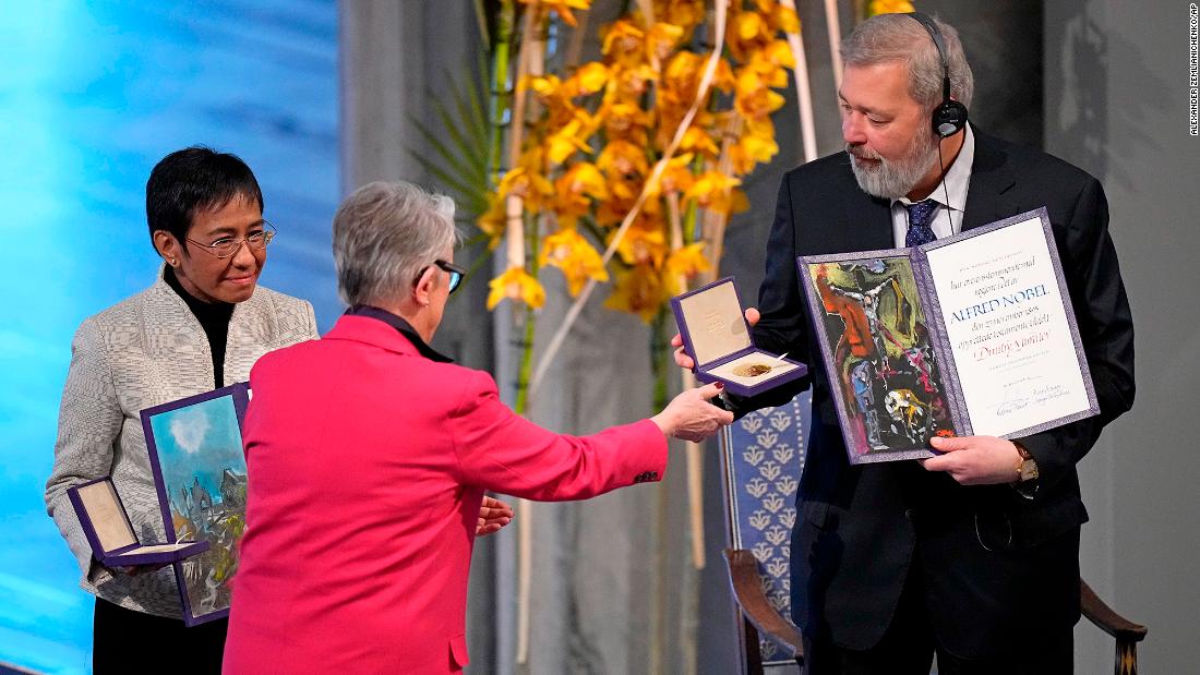 Russian Nobel winner sells medal for over $100 million to help Ukrainian refugee kids