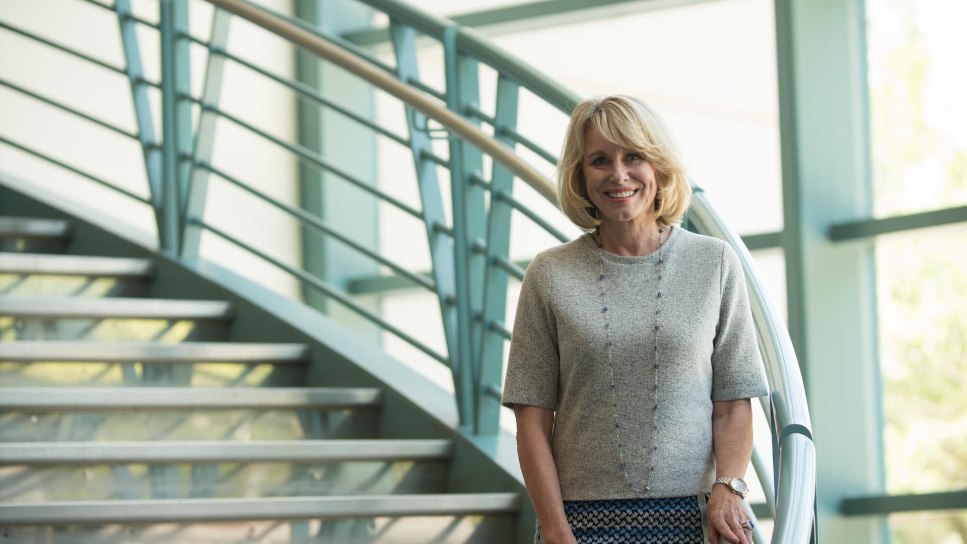 Former Intel exec Diane Bryant on her biggest career regret and best business advice she’s received
