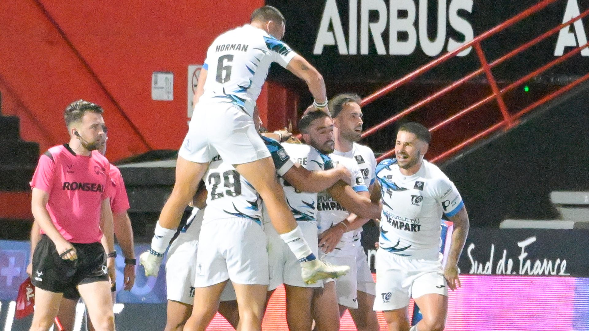 Toulouse boost Super League survival hopes with win over Hull KR