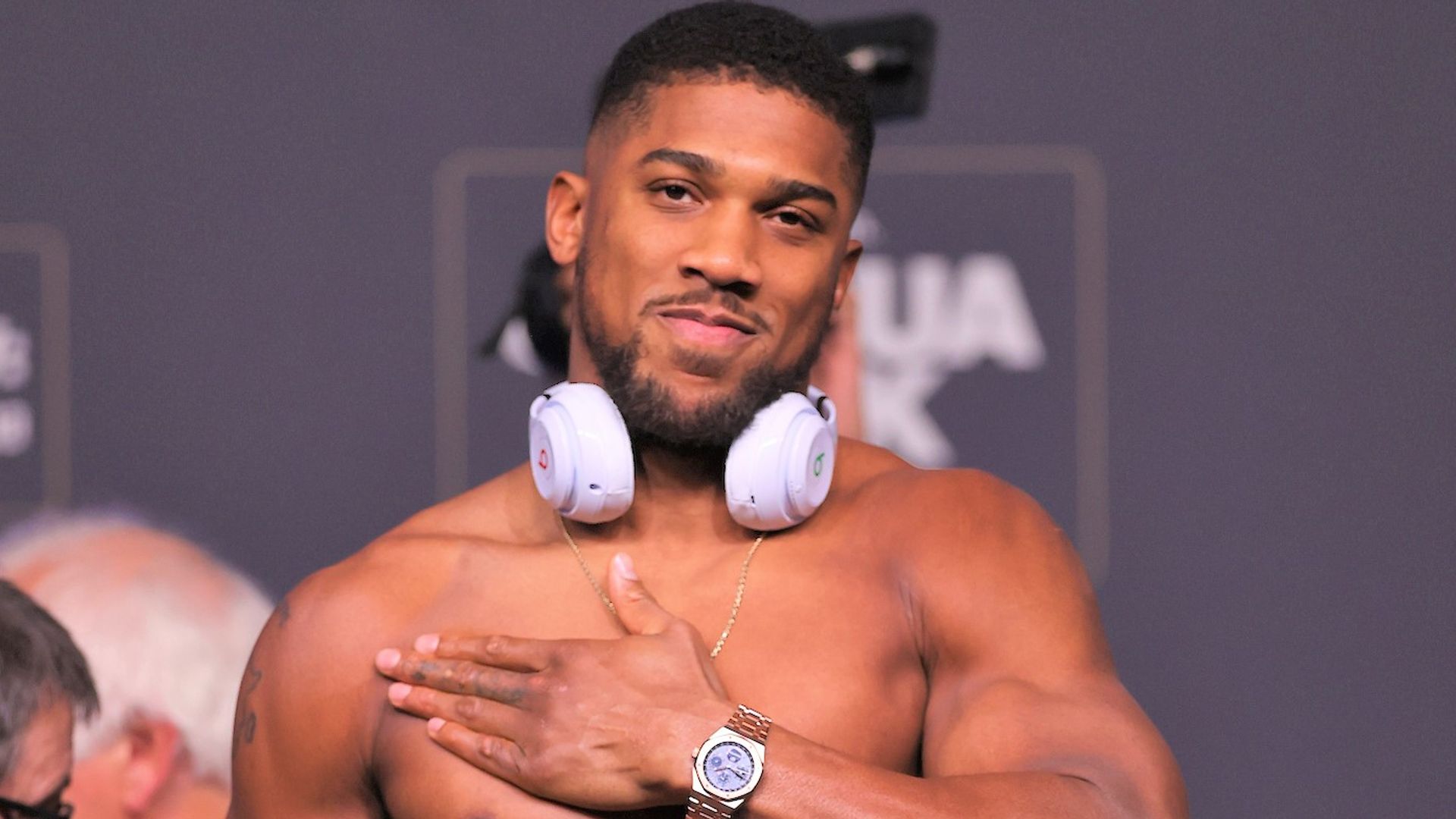 Nelson: AJ showing 'serious intentions' | Will Usyk wilt under pressure?