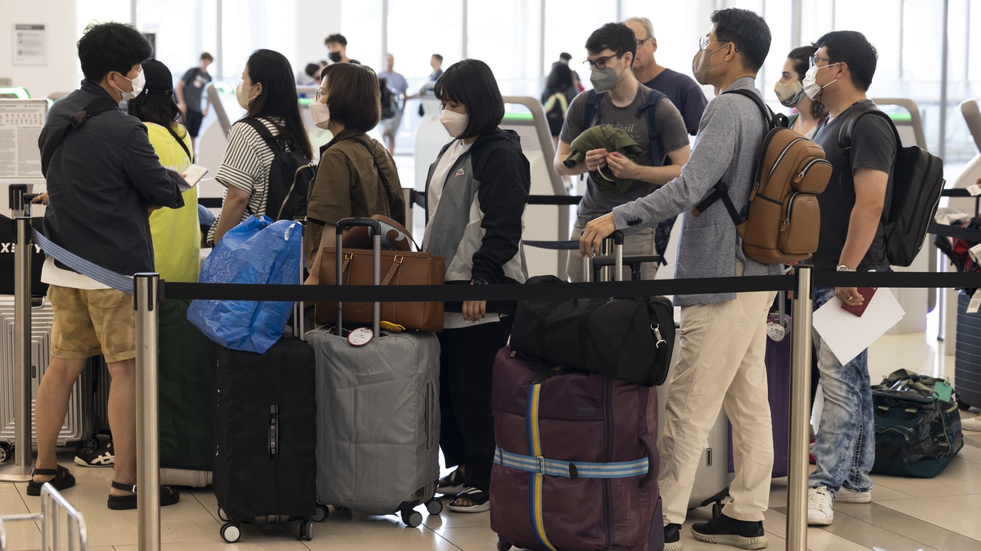 Air travel complaints nearly tripled in May from same month in 2019, before the pandemic