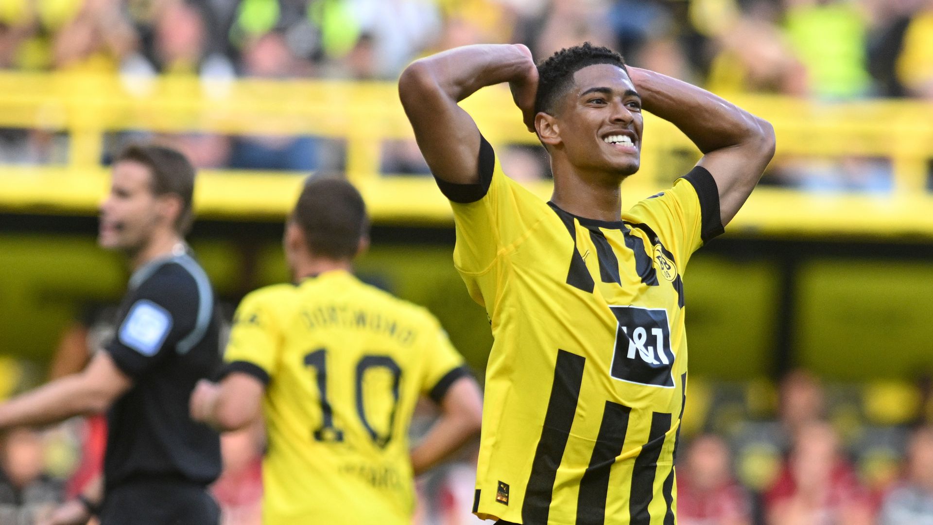 Dortmund open new campaign with narrow win over Leverkusen
