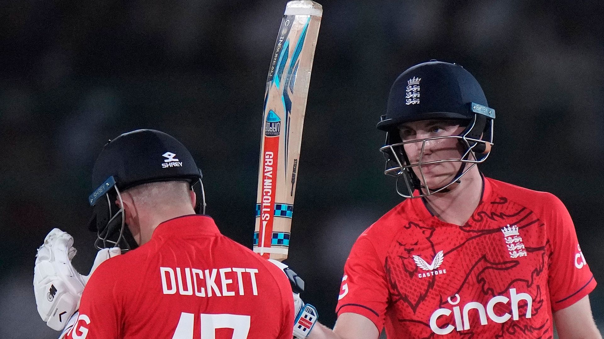 Brilliant Brook & Duckett set up dominant England win over Pakistan