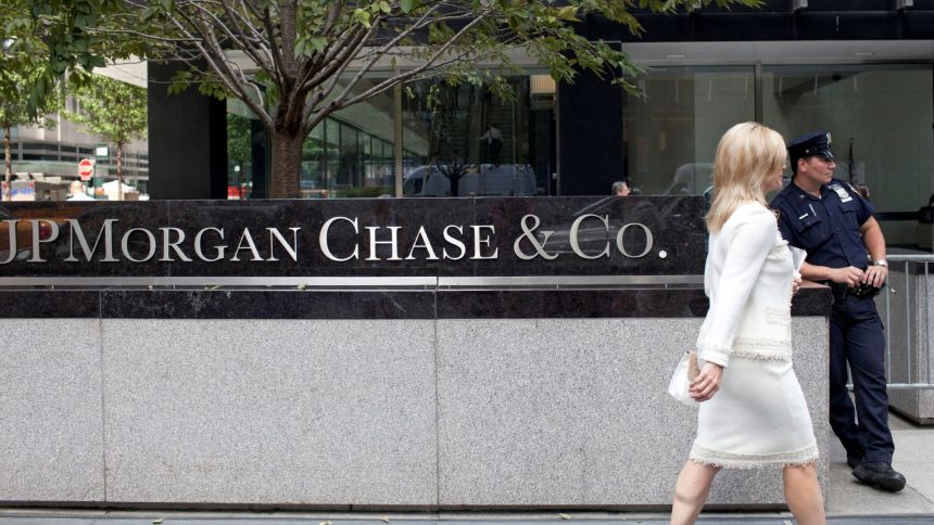 jpmorgan’s-massively-popular-income-etf-is-getting-beat-by-its-own-sister-fund