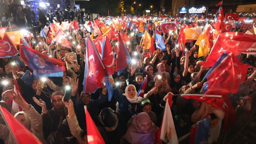 turkey-faces-unprecedented-election-runoff-after-erdogan-looks-unlikely-to-win-outright