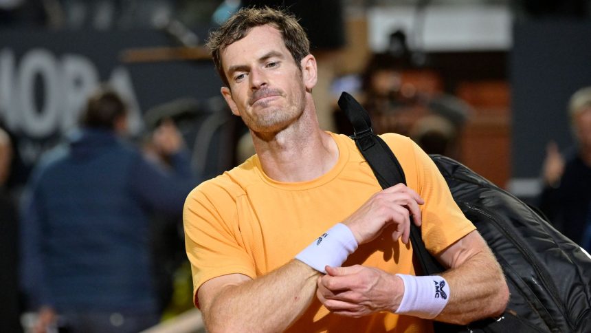 murray-suffers-heavy-defeat-to-wawrinka-at-challenger-event-in-bordeaux