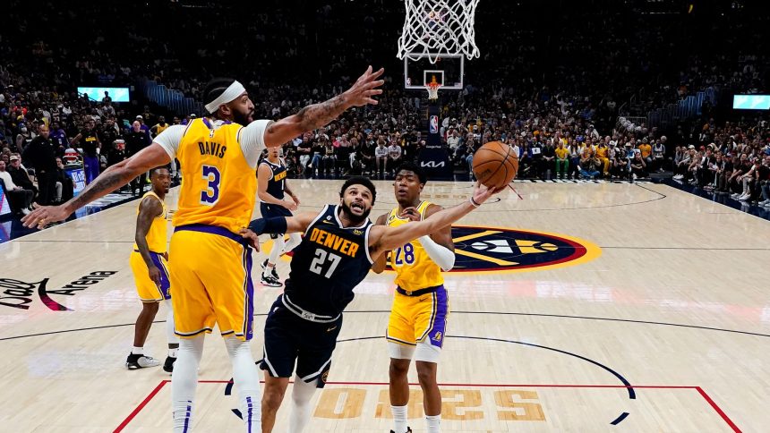 murray-explodes-over-the-lakers