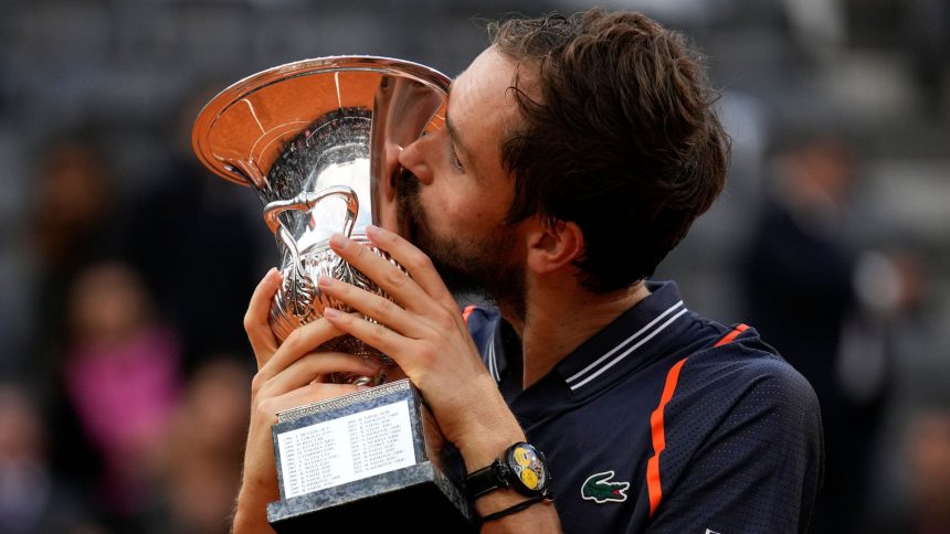 medvedev-claims-first-clay-court-title-ahead-of-roland-garros