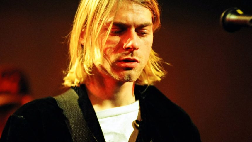kurt-cobain’s-smashed-fender-guitar-sells-for-almost-$600,000