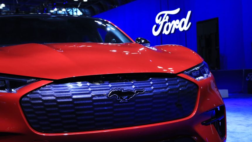 ford-lays-out-its-plans-to-ramp-evs-and-boost-profits-in-key-capital-markets-day