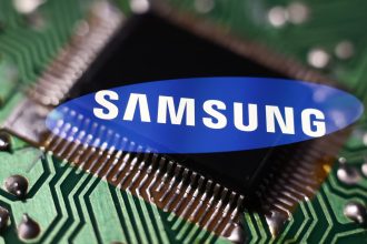 how-samsung-became-the-world’s-no-2-advanced-chipmaker,-set-the-stage-for-a-us.-manufacturing-boom