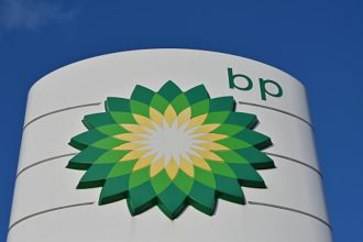 bp-trims-down-executive-team,-picks-new-head-of-its-gas-and-low-carbon-energy-business