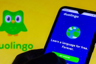 stocks-making-the-biggest-moves-midday:-duolingo,-jetblue,-tesla,-dr.-horton-and-more