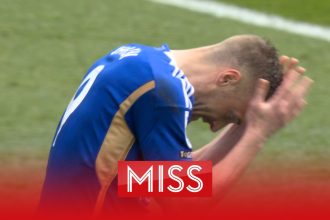 vardy-misses-penalty-and-blows-chance-to-give-leicester-breathing-space!
