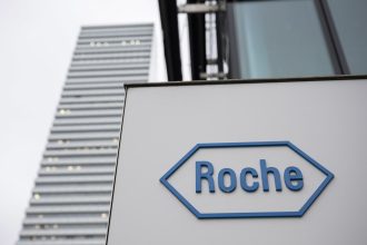 swiss-pharma-giant-roche’s-first-quarter-sales-edge-higher-as-its-emerges-from-post-covid-19-slump