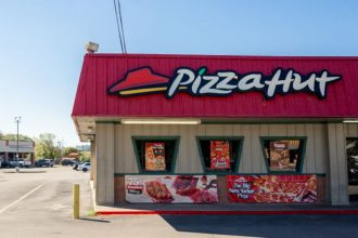 yum-brands-earnings-miss-estimates-as-pizza-hut,-kfc-sales-disappoint