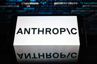 amazon-backed-anthropic-launches-iphone-app-and-business-tier-to-compete-with-openai’s-chatgpt