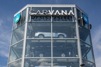 carvana-shares-spike-30%-as-used-car-retailer-posts-record-first-quarter