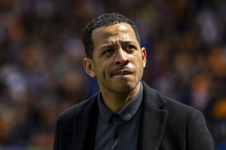 rosenior-sacked-by-hull-after-missing-out-on-play-offs