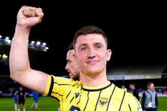 oxford-squeeze-past-posh-to-set-up-l1-play-off-final-with-bolton