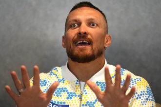usyk-chasing-the-ultimate-legacy:-‘this-is-heavyweight.-this-is-king’