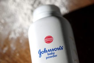 study-links-talc-use-to-ovarian-cancer,-adding-a-potential-boon-for-lawsuits-against-j&j