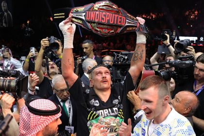 usyk-beats-fury-to-win-historic-undisputed-title-fight