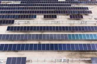 first-solar-earnings-could-surge-370%-as-big-tech-hunts-for-renewables-to-power-ai,-ubs-says